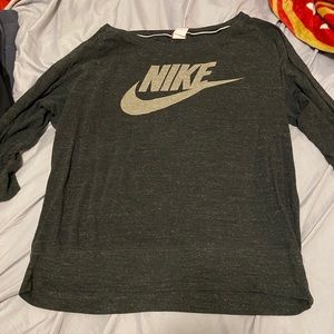 3/4 sleeve Nike Shirt